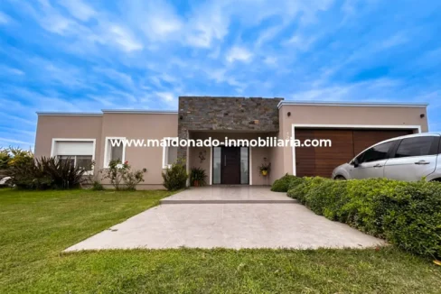 CASA EN VENTA 3DOR | COUNTRY RIVERSIDE | Propiedades Inmobiliaria Maldonado