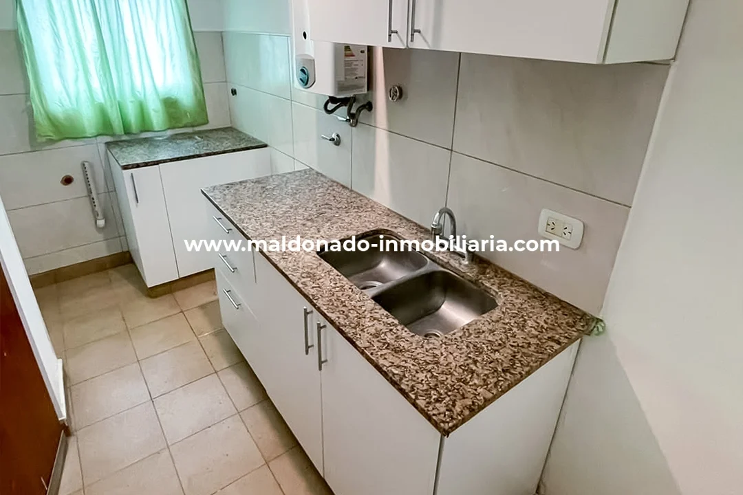 3-maldonado-inmobiliaria-alquiler-departamento-2-dormitorios-25-mayo-las-heras-rio-cuarto-cocina-independiente
