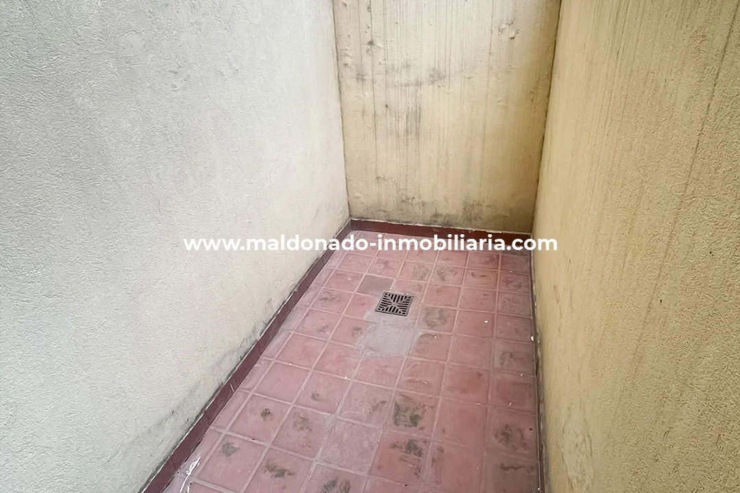 6-maldonado-inmobiliaria-alquiler-departamento-2-dormitorios-25-mayo-las-heras-rio-cuarto-patio